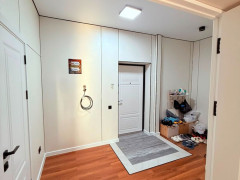 Photos