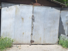 Photos