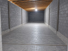 Photos