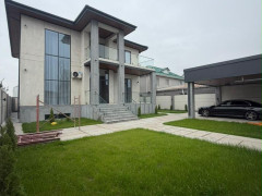 Photos