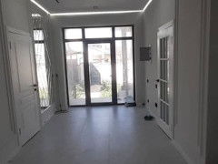 Photos