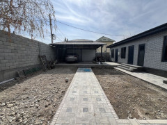 Photos
