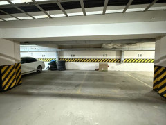Photos