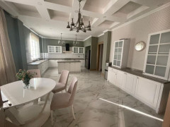 Photos