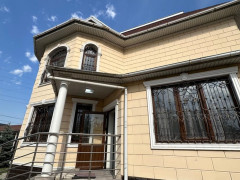 Photos