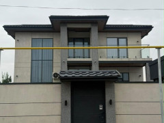 Photos