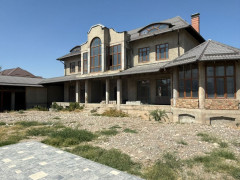 Photos