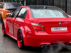 Photo of the vehicle BMW M5